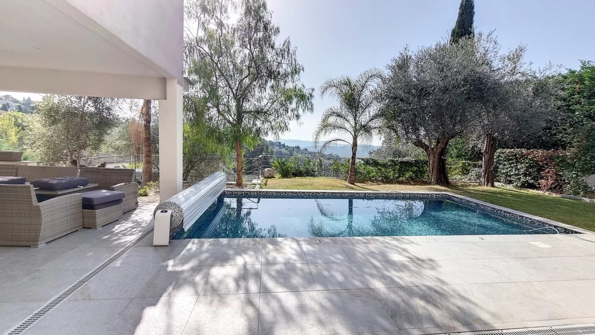 Villa Moderne 200M² + Piscine Vue Degagee Grasse<span>À Grasse