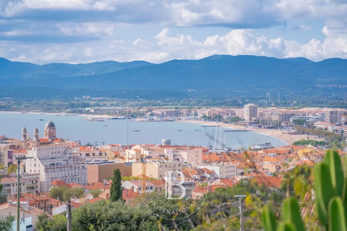 Saint-Raphaël - Villa Avec Vue Mer Panoramique Au Calme Absolu<span>À Saint-Raphaël