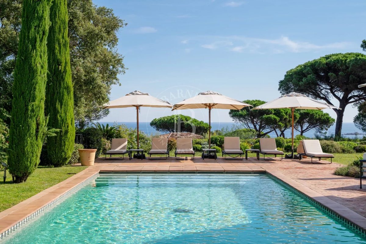 Salins - Villa 7 Chambres - Piscine<span>À Saint-Tropez