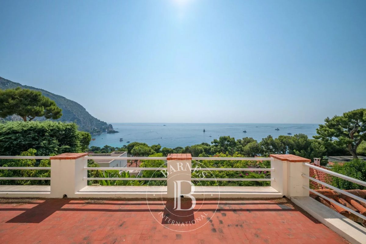 Èze Bord De Mer - Maison Des Années 30 Avec Vue Panoramique<span>À Eze