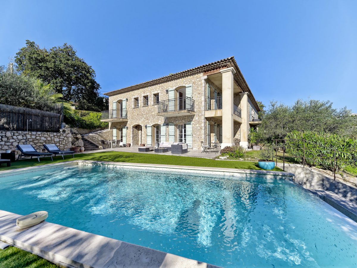 Sublime Bastide En Pierre - 145M2 - Cagnes Sur Mer<span>À Cagnes-sur-Mer