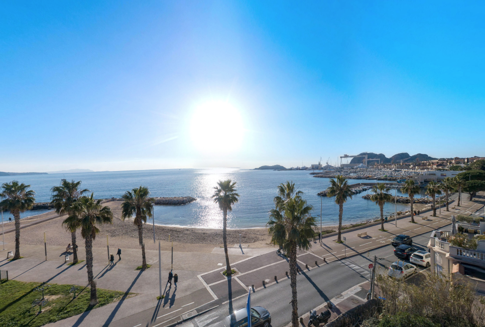 Front De Mer - Luxueux T5 - Vue Mer Exceptionnelle - 116M2 - Terrasses 28M2 - 1 341 440€<span>À La Ciotat