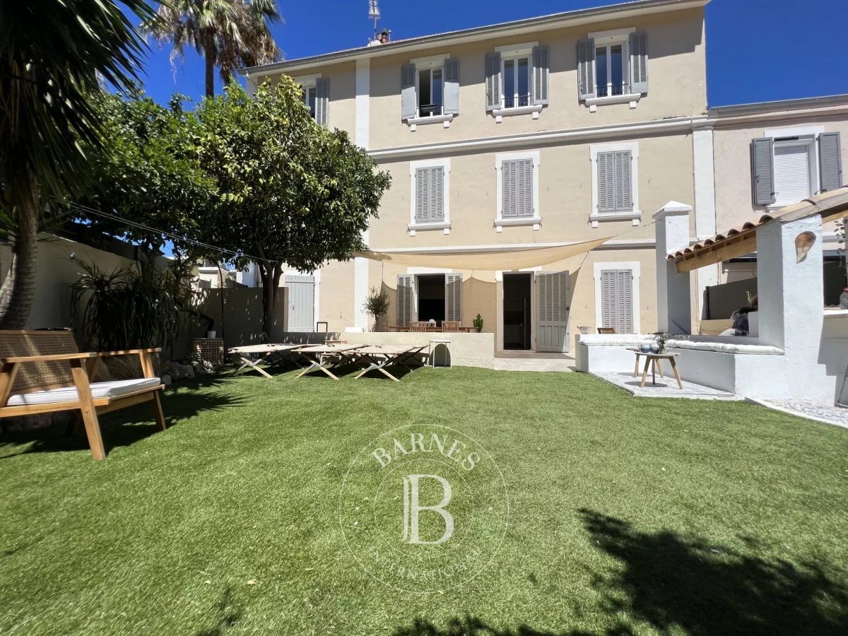 Vente - Sanary - Centre Ville - Appartement Avec Jardin<span>À Sanary-sur-Mer