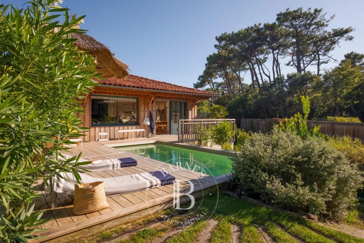 Villa En Bois Avec Piscine Dans Le Quartier Du Mimbeau Au Cap Ferret<span>À Cap-Ferret