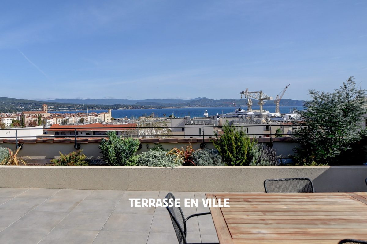 La Ciotat - Vieux Port & Calanques - Appartement T4 105M2 - Terrasse 90M2 - Vue Mer - 2 Places De Parking<span>À La Ciotat