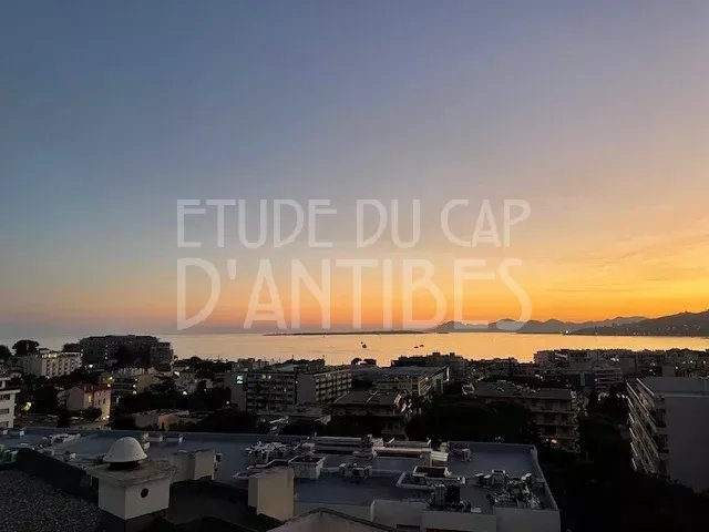 Oree Du Cap D'antibes Dernier Etage Vue Mer À 360°<span>À Antibes