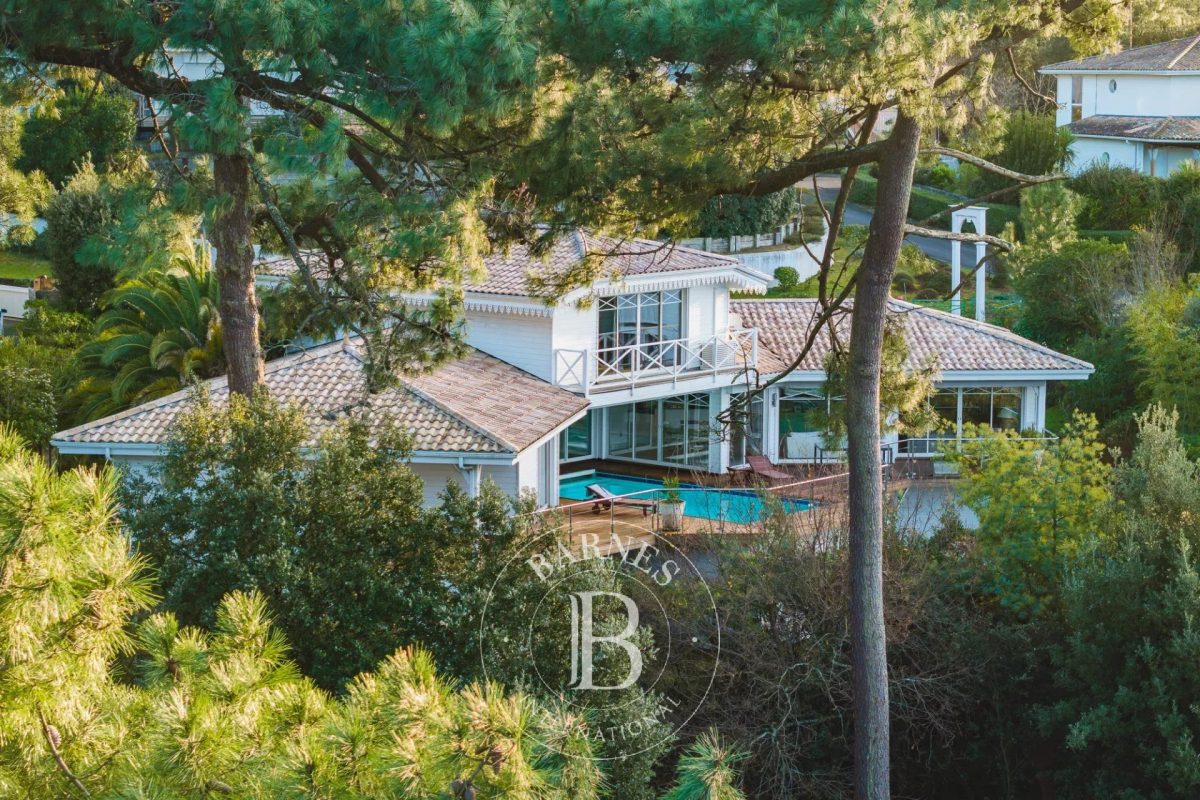 Villa Contemporaine Avec Vue Panoramique Sur Le Bassin D'arcachon<span>À Pyla-sur-Mer